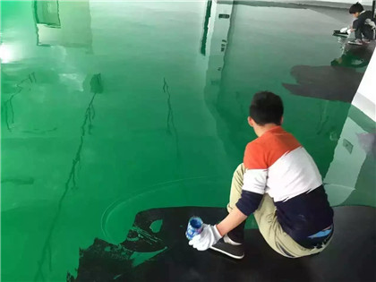 光泽下面给你一份环氧地坪漆施工的完整流程